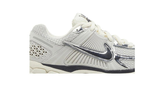 Nike Air Zoom Vomero 5 'Chrome'