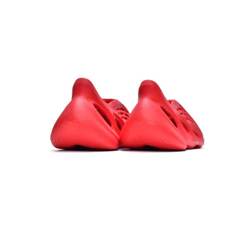 Yeezy Foam Runner 'Vermillion'