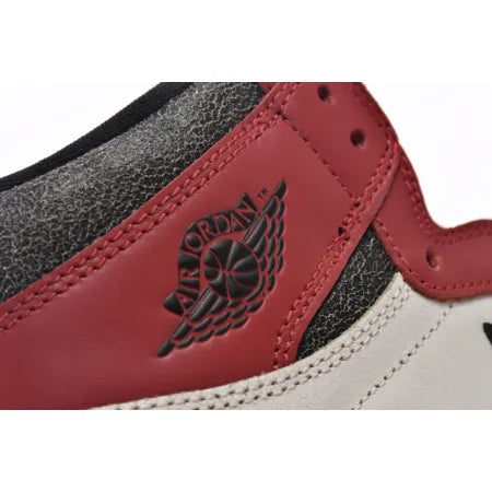 Air Jordan 1 Retro High Chicago Lost and Found