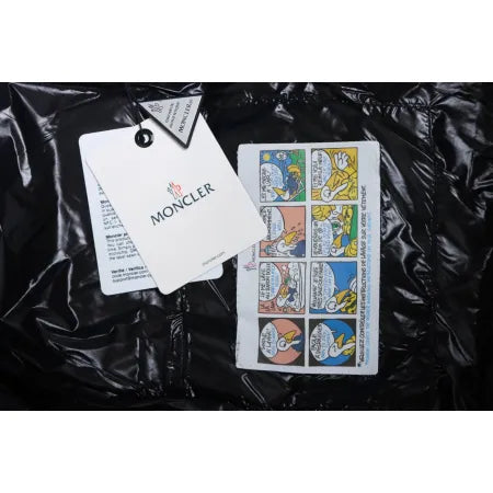 Moncler stand up vest black flocked label down