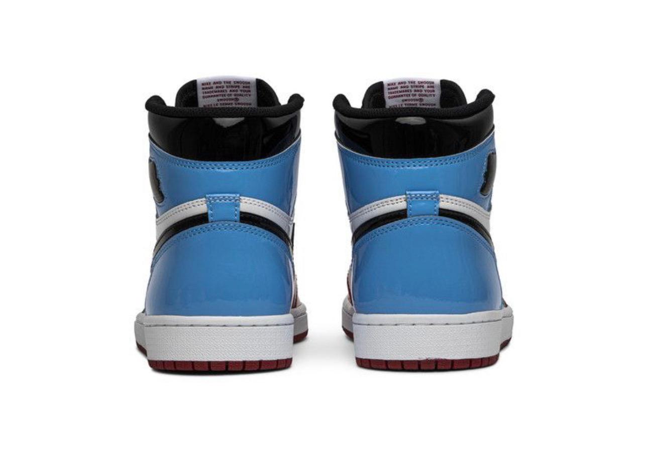 Air Jordan 1 Retro High Fearless UNC Chicago