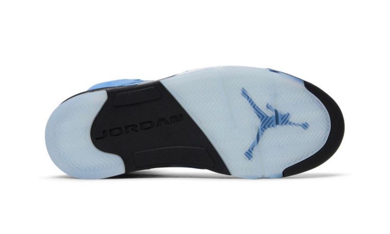 Air Jordan 5 Retro SE 'UNC'