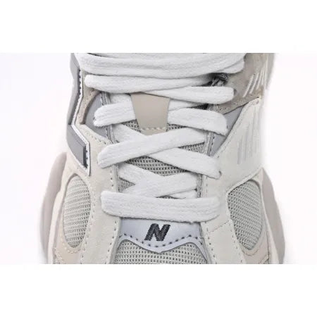 New Balance 9060 Sea