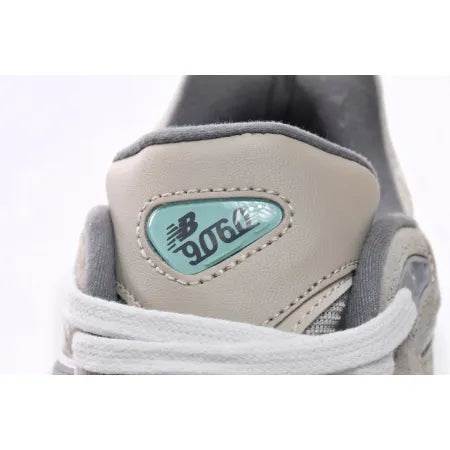 New Balance 9060 Sea