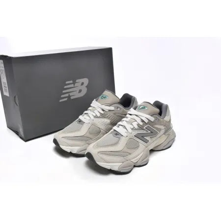 New Balance 9060 Sea